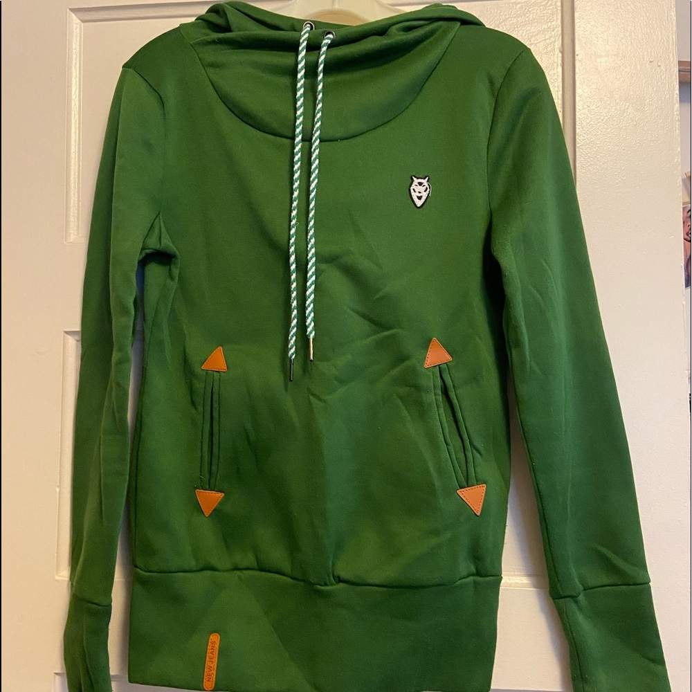 Sweatshirt